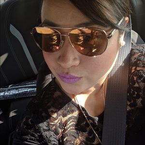 Meet your Posher, Mari